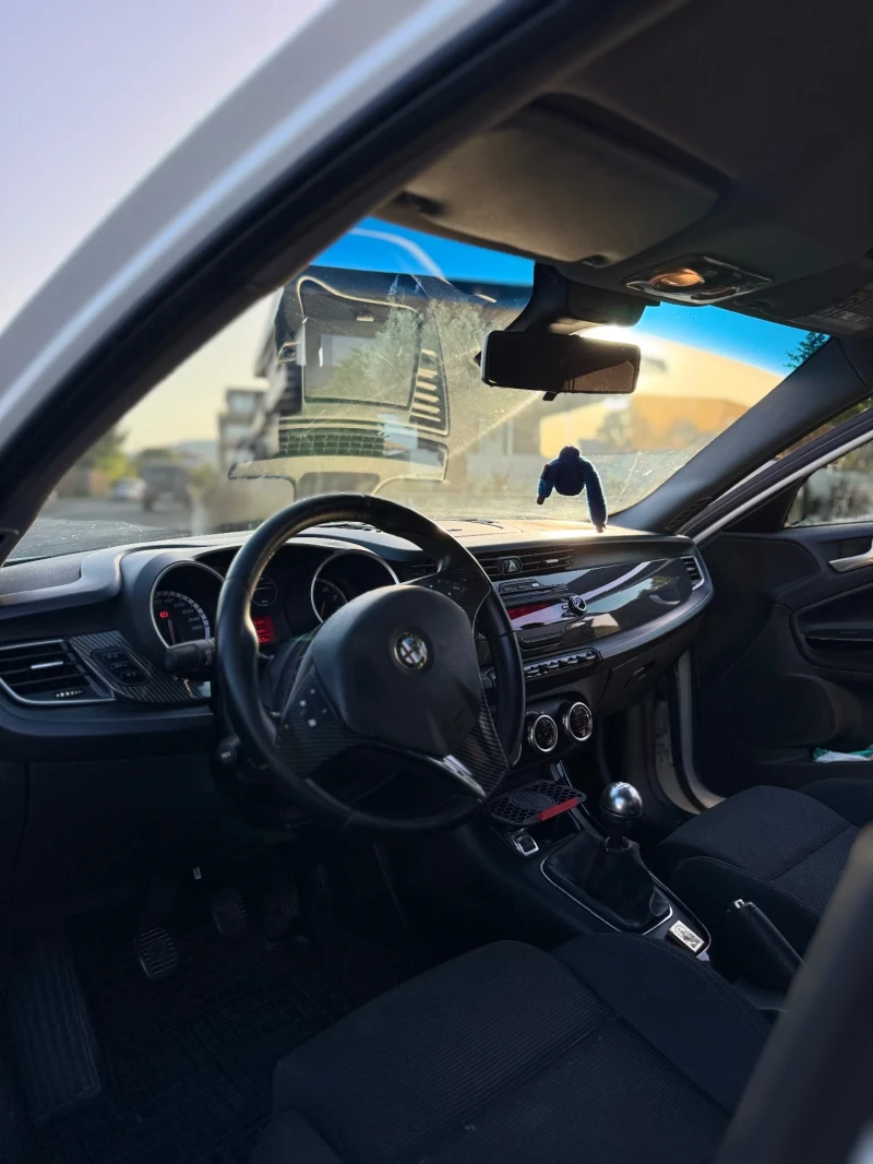 Alfa Romeo Giulietta, снимка 7 - Автомобили и джипове - 52148795