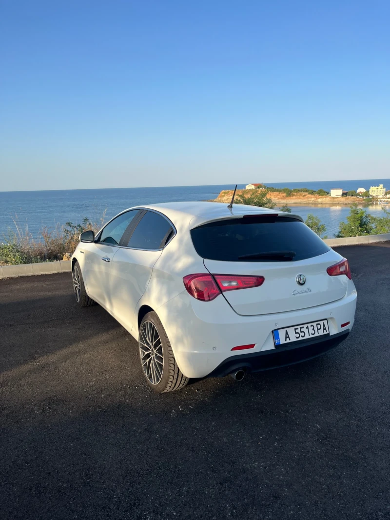 Alfa Romeo Giulietta, снимка 5 - Автомобили и джипове - 52148795