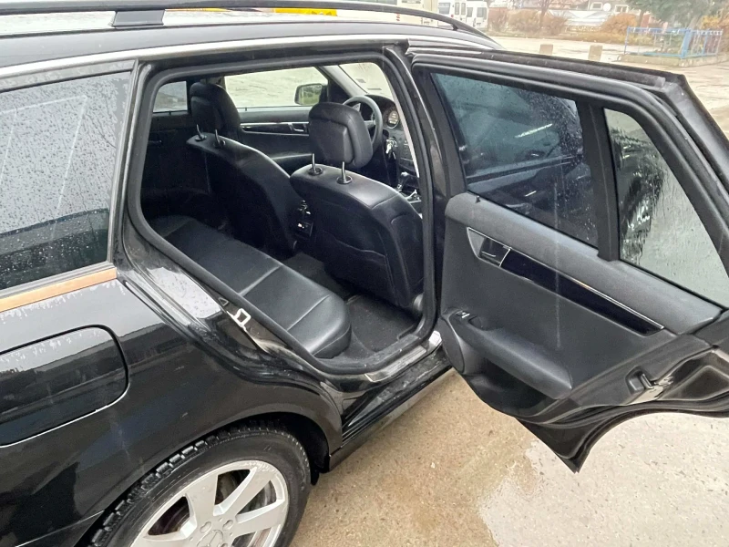 Mercedes-Benz 200 C200, снимка 10 - Автомобили и джипове - 52586321