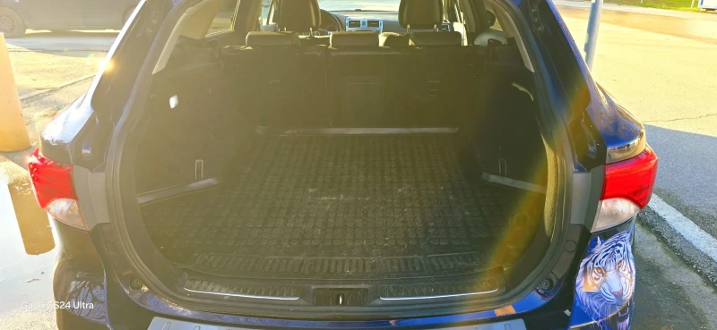 Toyota Avensis 2.0 D-4D, снимка 9 - Автомобили и джипове - 52736633