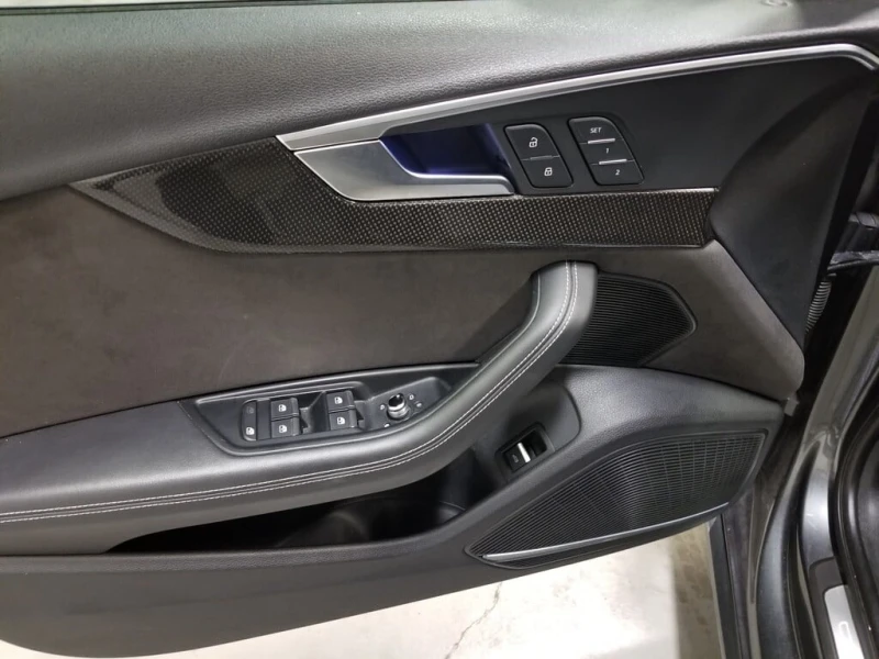 Audi S4 * 3.0T Technik ACCIDENT FREE| Navigation System| M, снимка 9 - Автомобили и джипове - 52881754