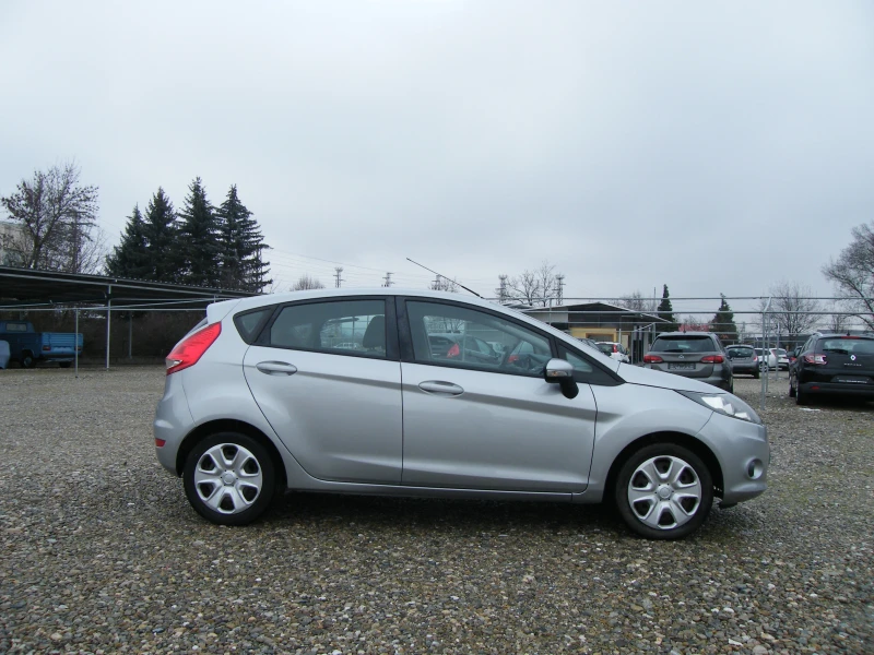 Ford Fiesta 1.2i 82000km., снимка 3 - Автомобили и джипове - 53372834