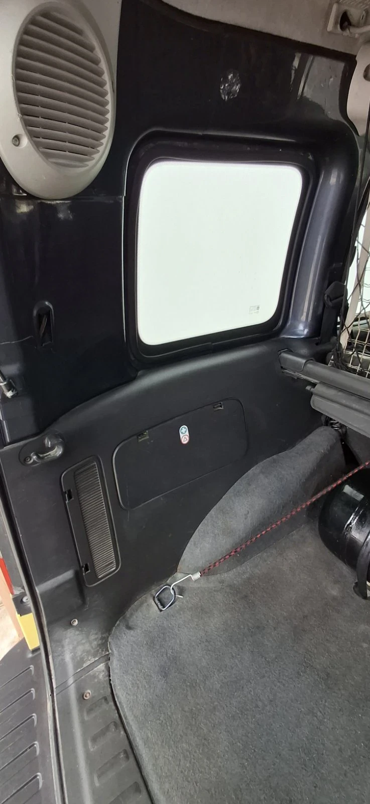 Opel Combo Ecoflex, снимка 13 - Автомобили и джипове - 53580525