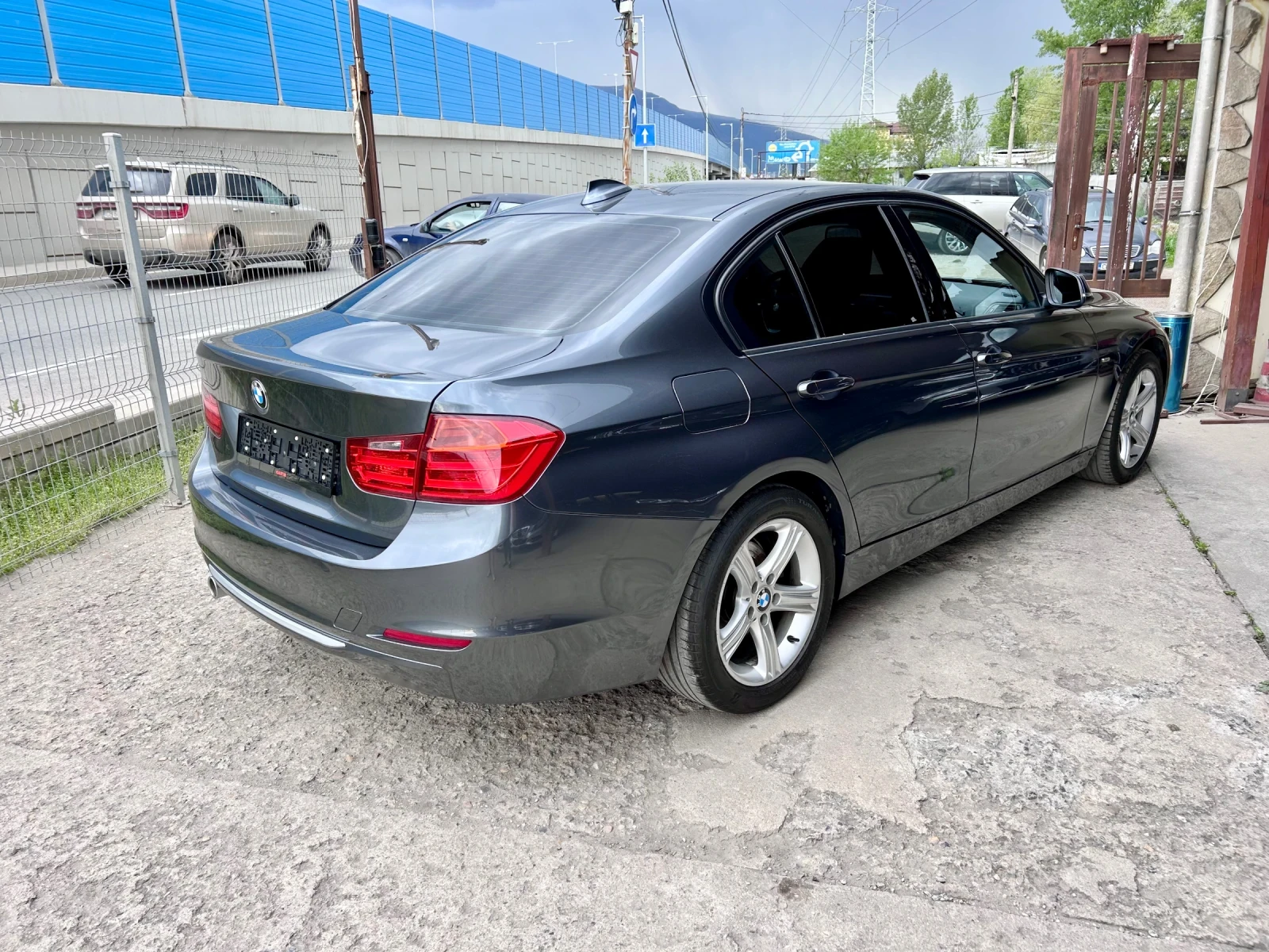 BMW 318 d Modern - изображение 4