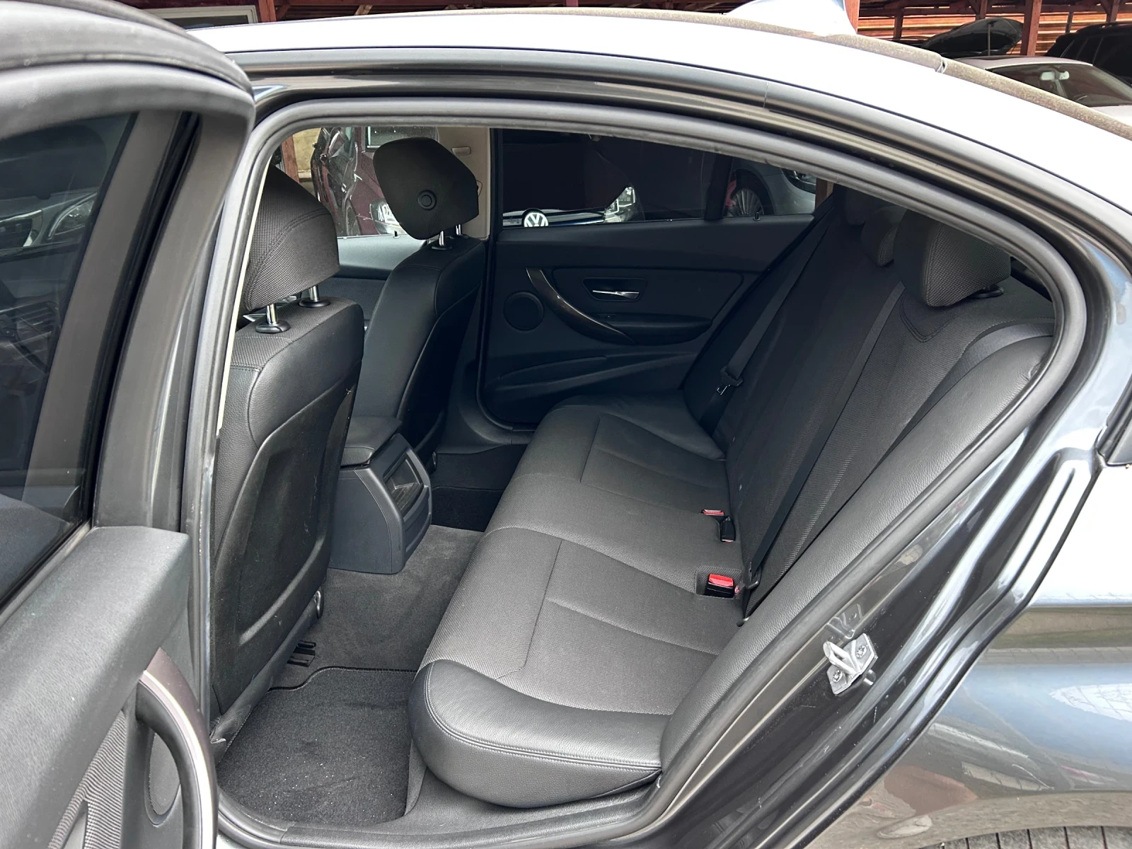 BMW 320 d Modern 318d | Mobile.bg — изображение 13