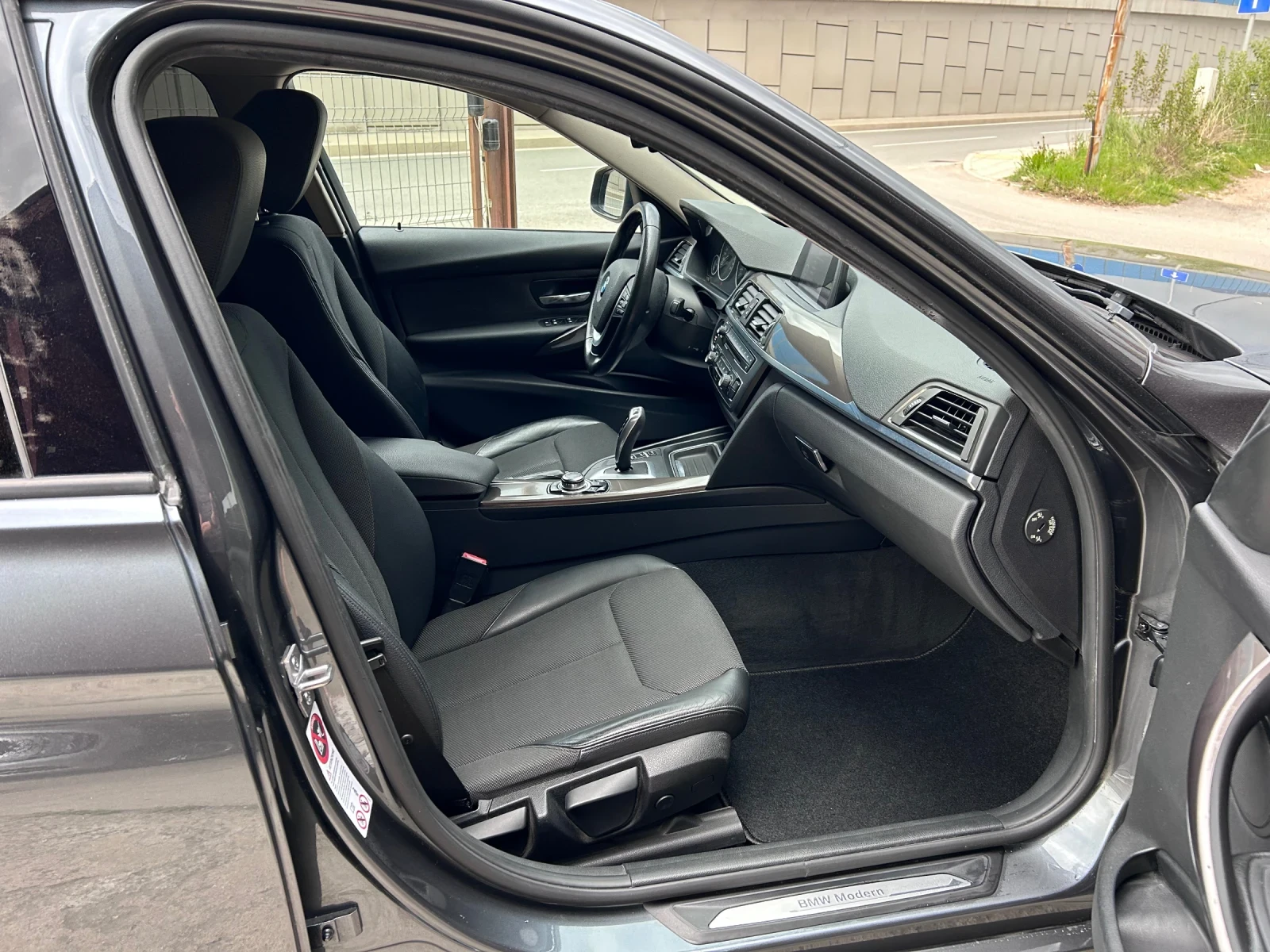 BMW 320 d Modern 318d | Mobile.bg — изображение 14