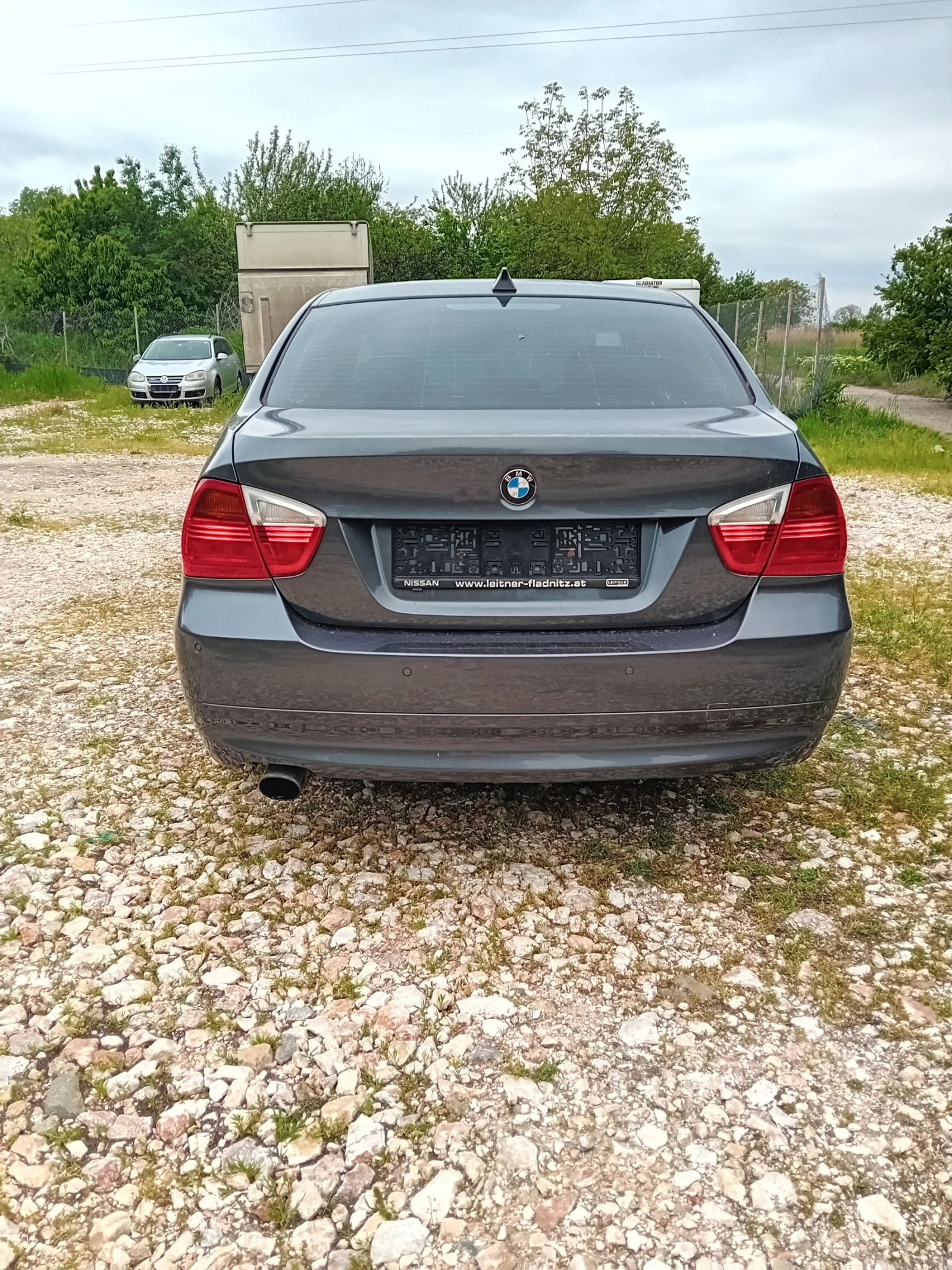 BMW 318 318 Lim 2, 0i 129hp - изображение 6