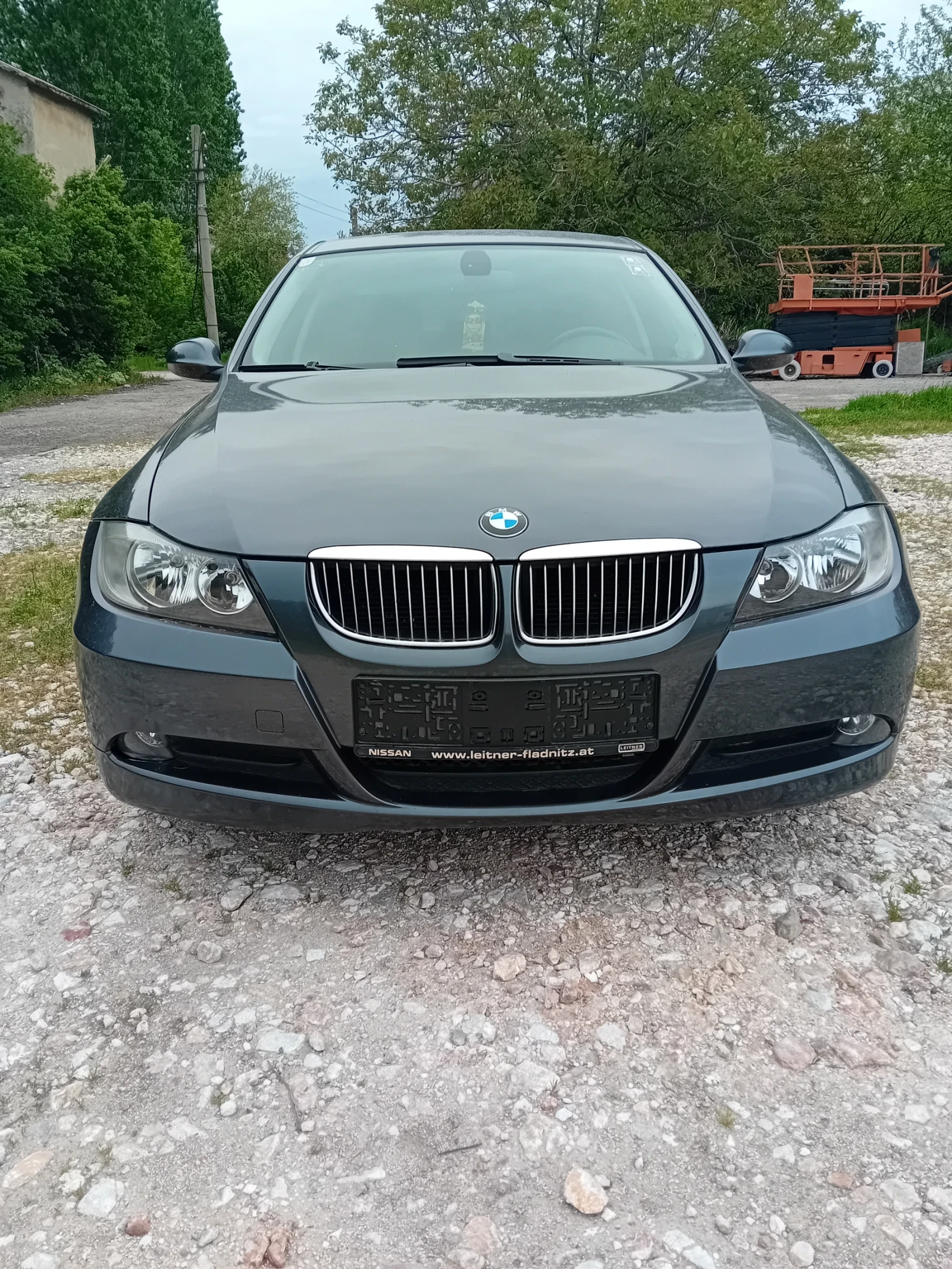 BMW 318 318 Lim 2, 0i 129hp - изображение 3