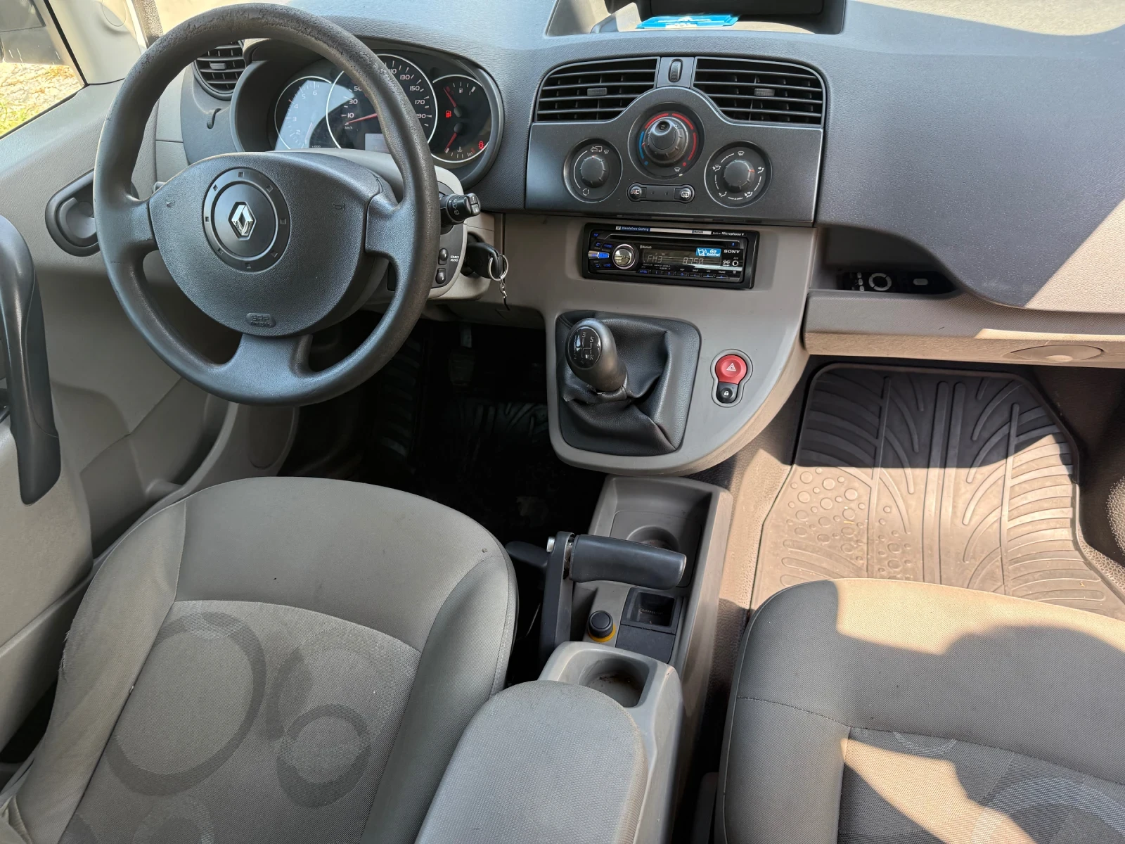 Renault Kangoo DCI - изображение 10