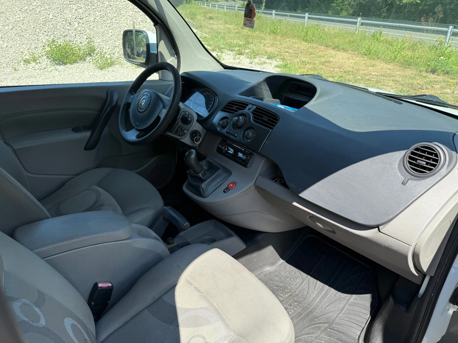 Renault Kangoo DCI - изображение 8
