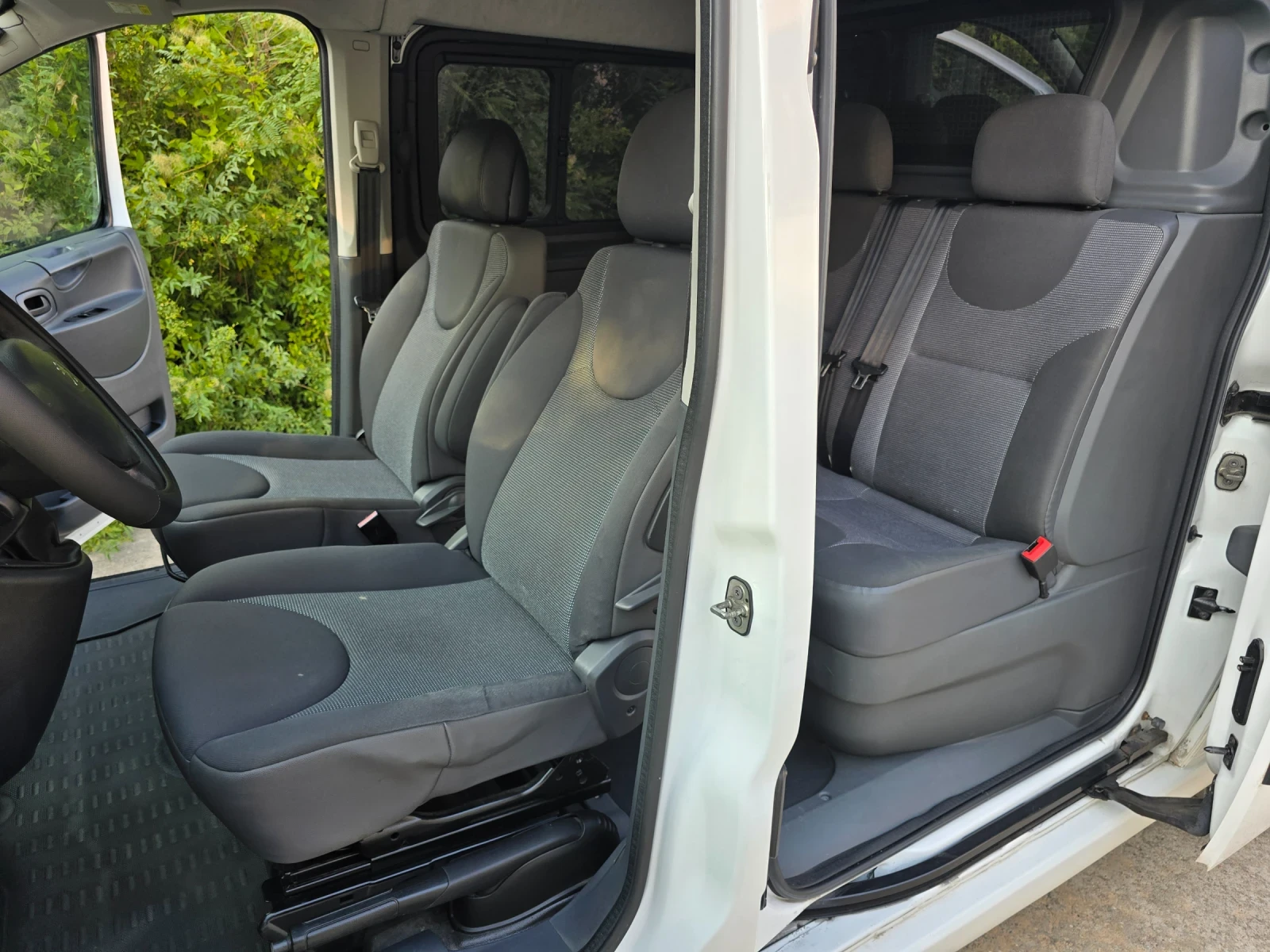 Peugeot Expert 2.0 HDI /5 Места - изображение 8