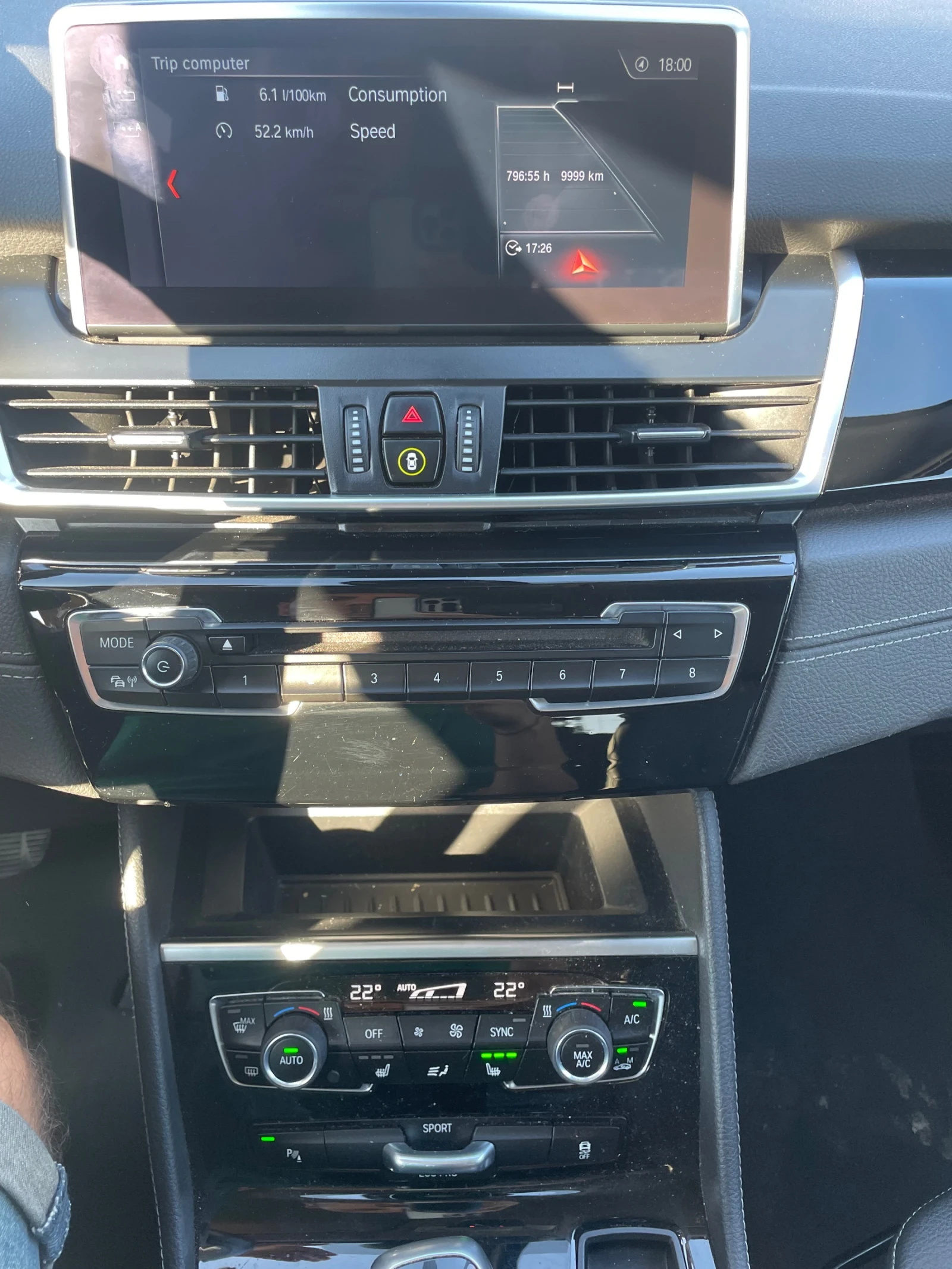 BMW 2 Gran Tourer 218d xDrive, снимка 14 - Автомобили и джипове - 54191971