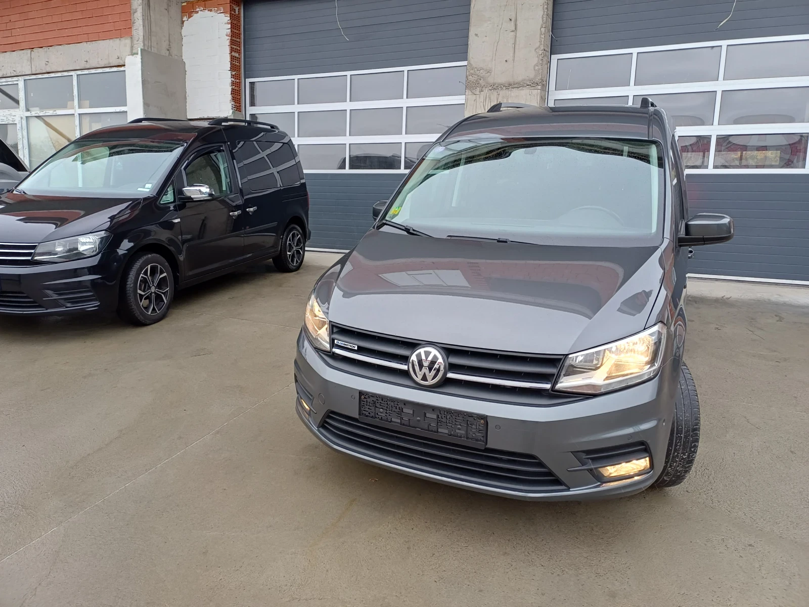 VW Caddy 1.4 tgi metan, 7  maxi  | Mobile.bg   14