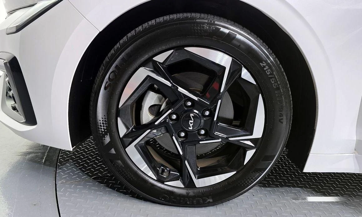 Kia K5 2.0 LPi Prestige * НАЙ-ДОБРА ЦЕНА В БЪЛГАРИЯ*  - изображение 5