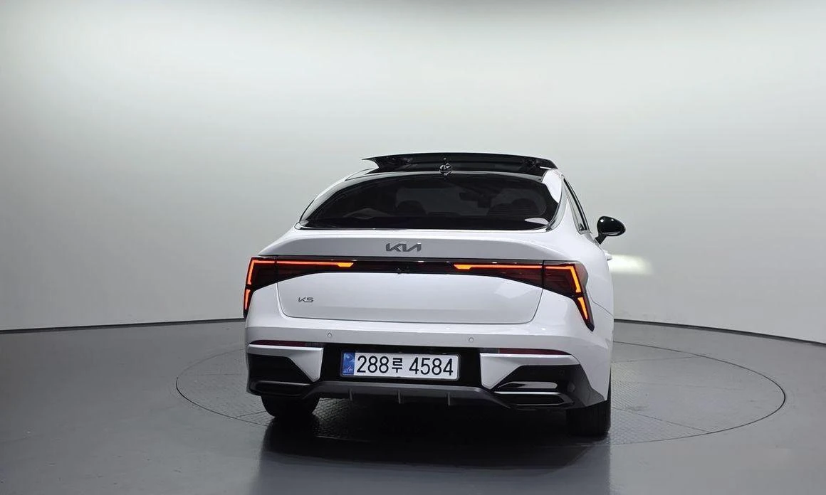 Kia K5 2.0 LPi Prestige * НАЙ-ДОБРА ЦЕНА В БЪЛГАРИЯ*  - изображение 4