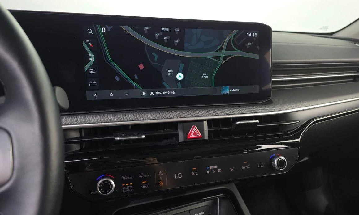 Kia K5 2.0 LPi Prestige * -   *  | Mobile.bg   13