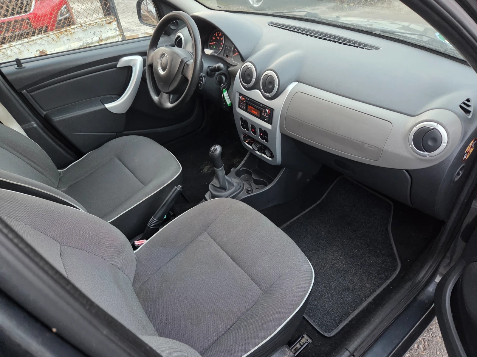 Dacia Logan 1, 600 EURO5B  - изображение 7