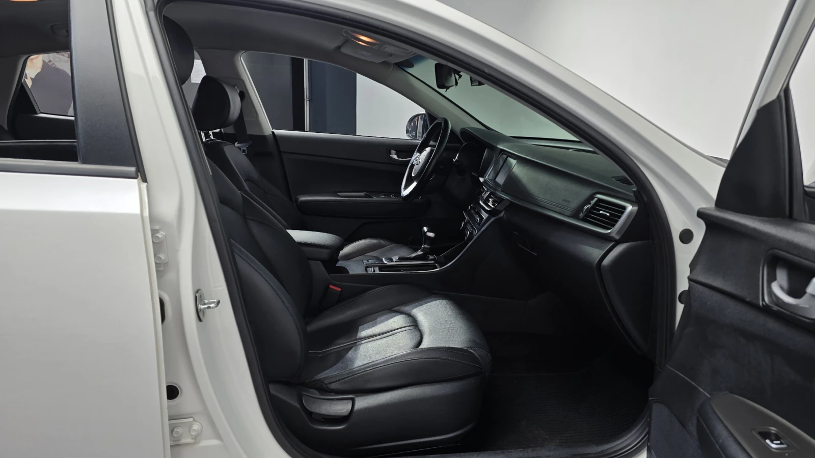 Kia K5 2.0LPI autogeorge.com | Mobile.bg � ����������� 10