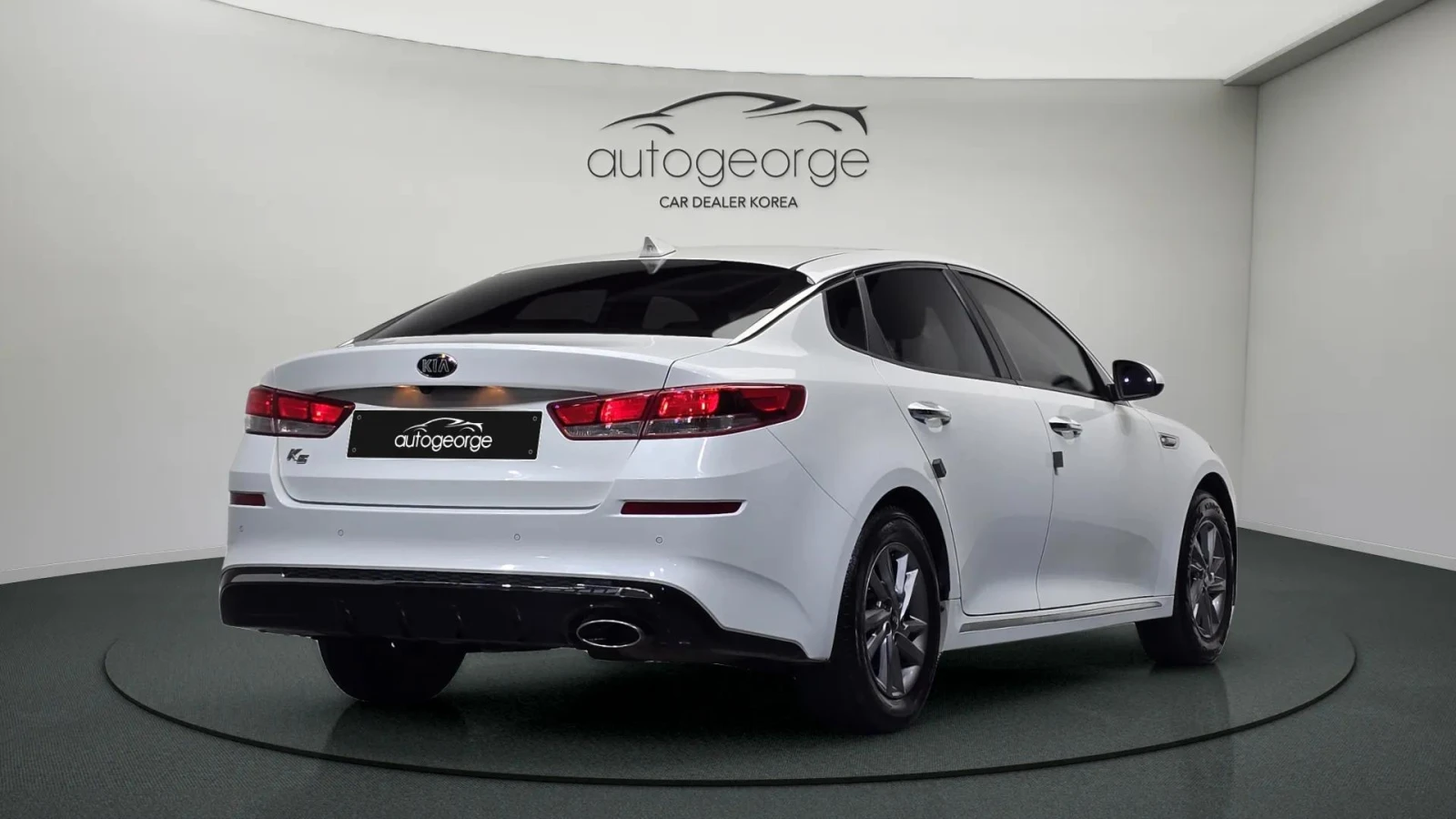 Kia K5 2.0LPI autogeorge.com | Mobile.bg � ����������� 2