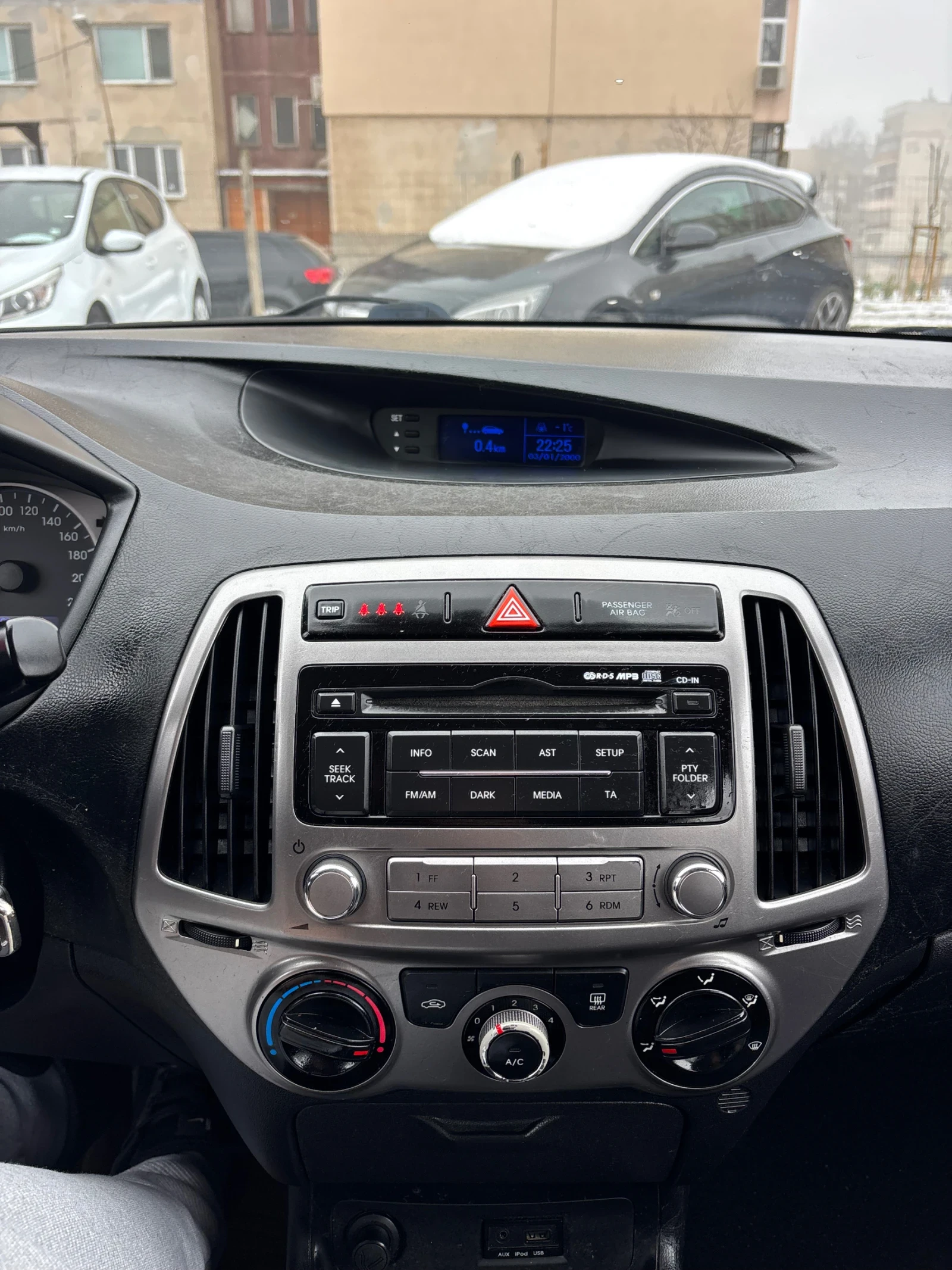 Hyundai I20 | Mobile.bg � ����������� 12