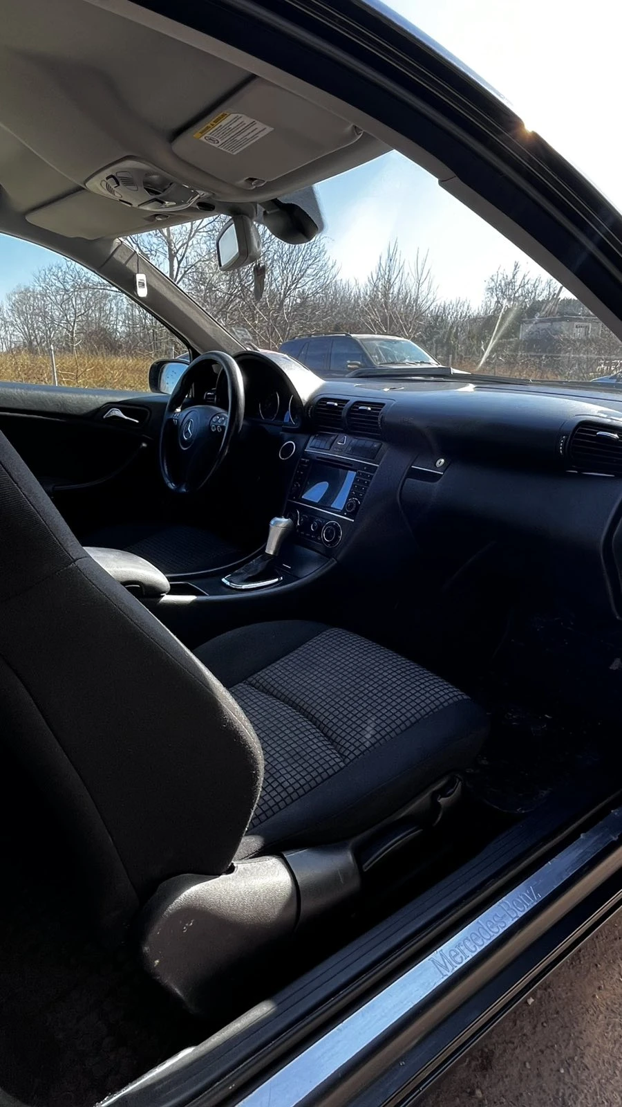 Mercedes-Benz C 200, снимка 7 - Автомобили и джипове - 53489566