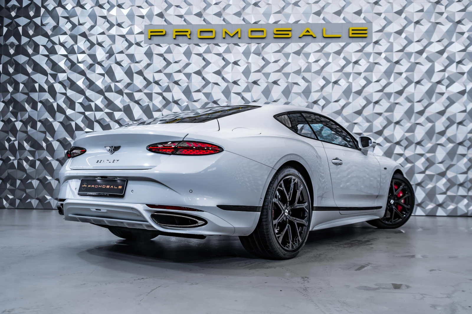 Bentley Continental gt Speed V8 Hybrid * First Edition* , снимка 5 - Автомобили и джипове - 53812451