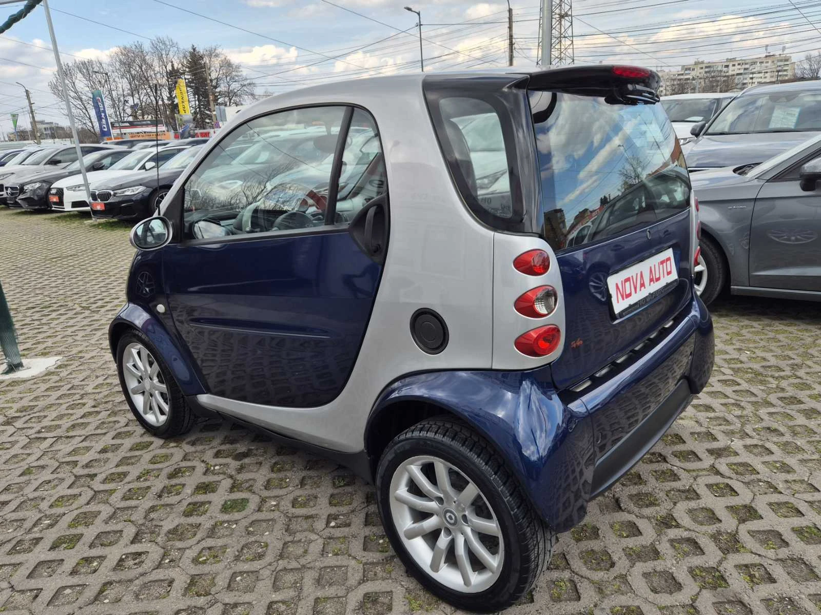 Smart Fortwo 700-AUTOMATIC-FACE LIFT-ПАНОРАМА, снимка 2 - Автомобили и джипове - 53988925