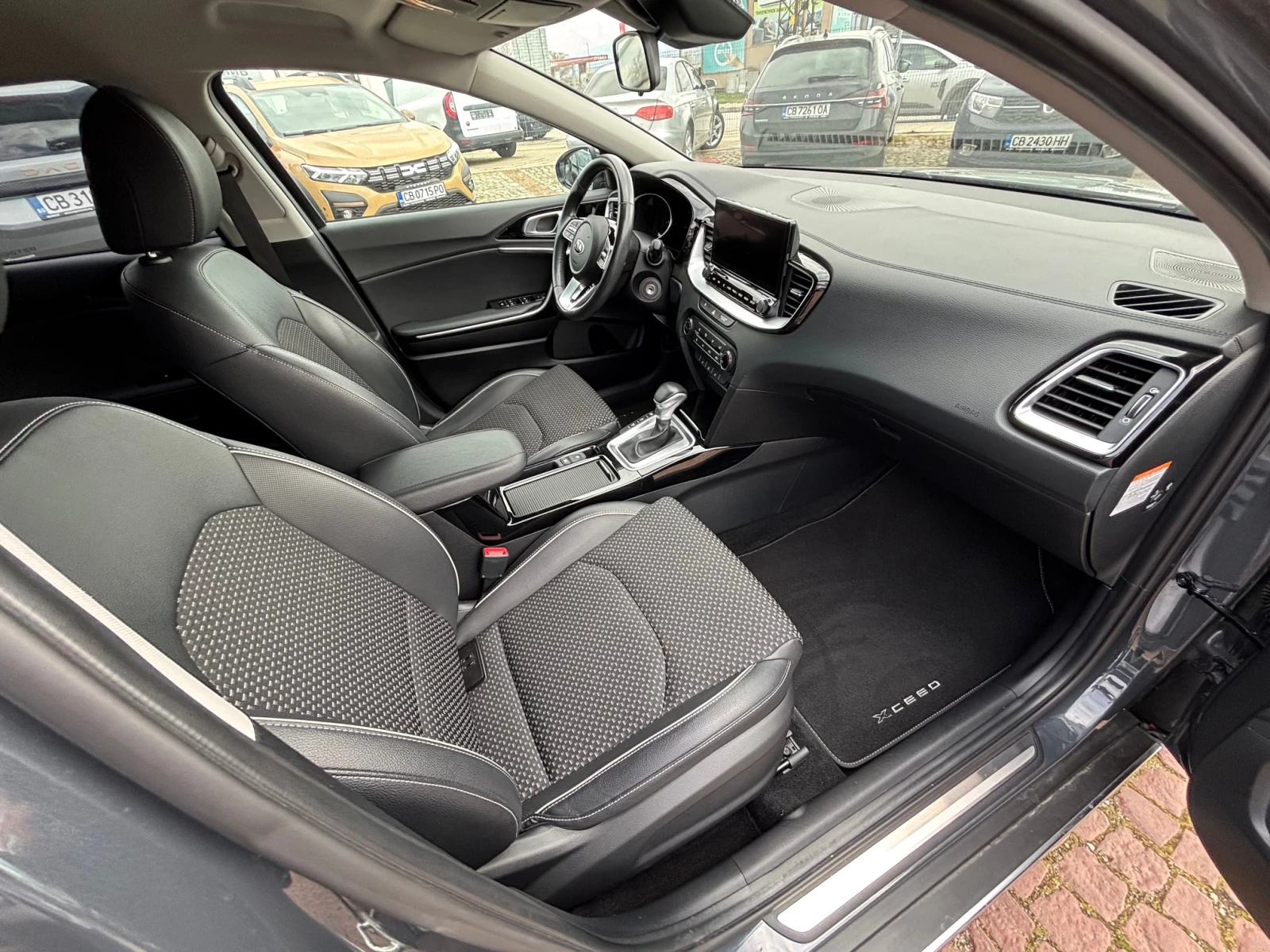 Kia XCeed 1.6 CRDI/135�.� | Mobile.bg � ����������� 11