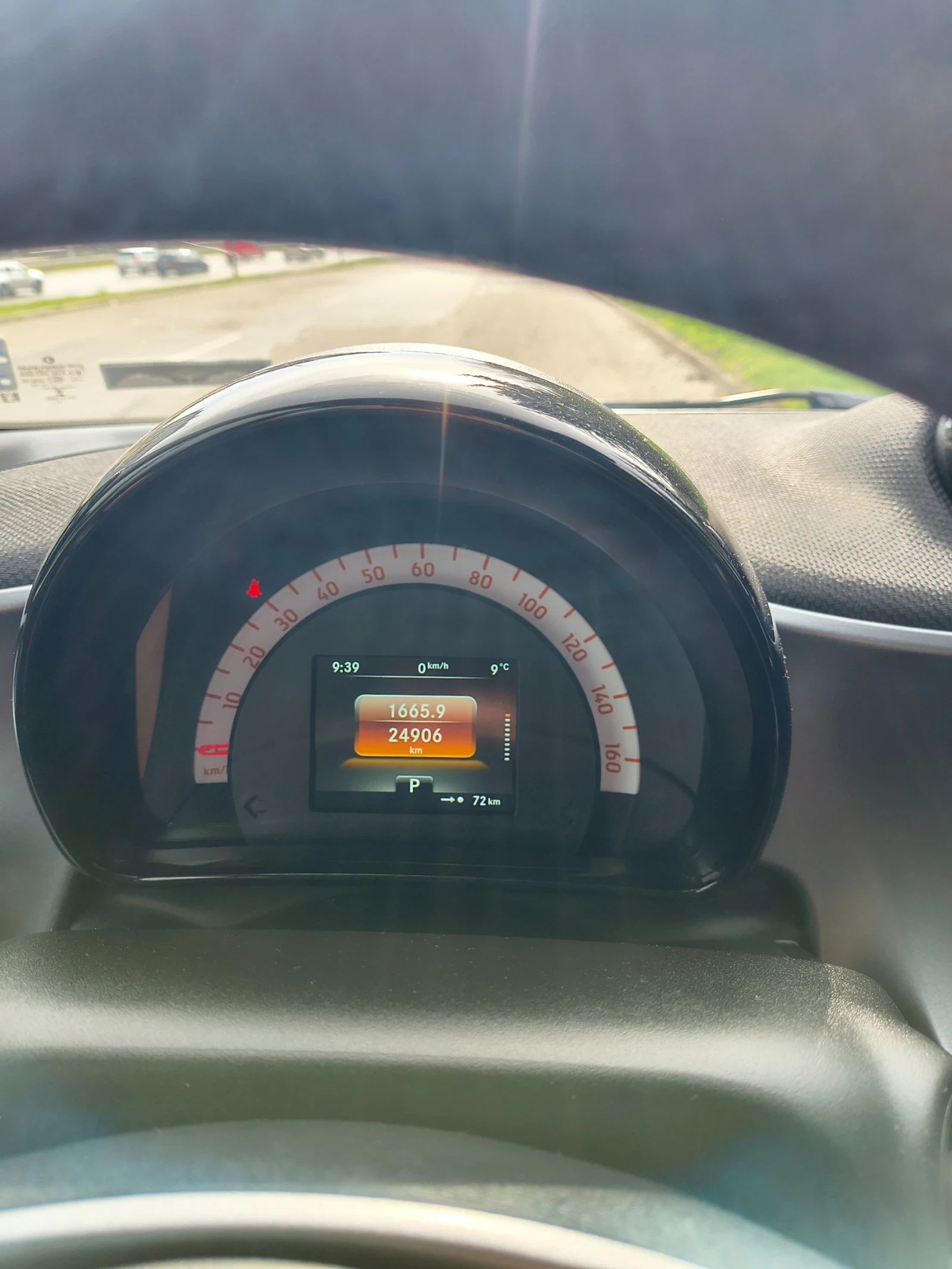 Smart Fortwo EQ, снимка 5 - Автомобили и джипове - 54177120