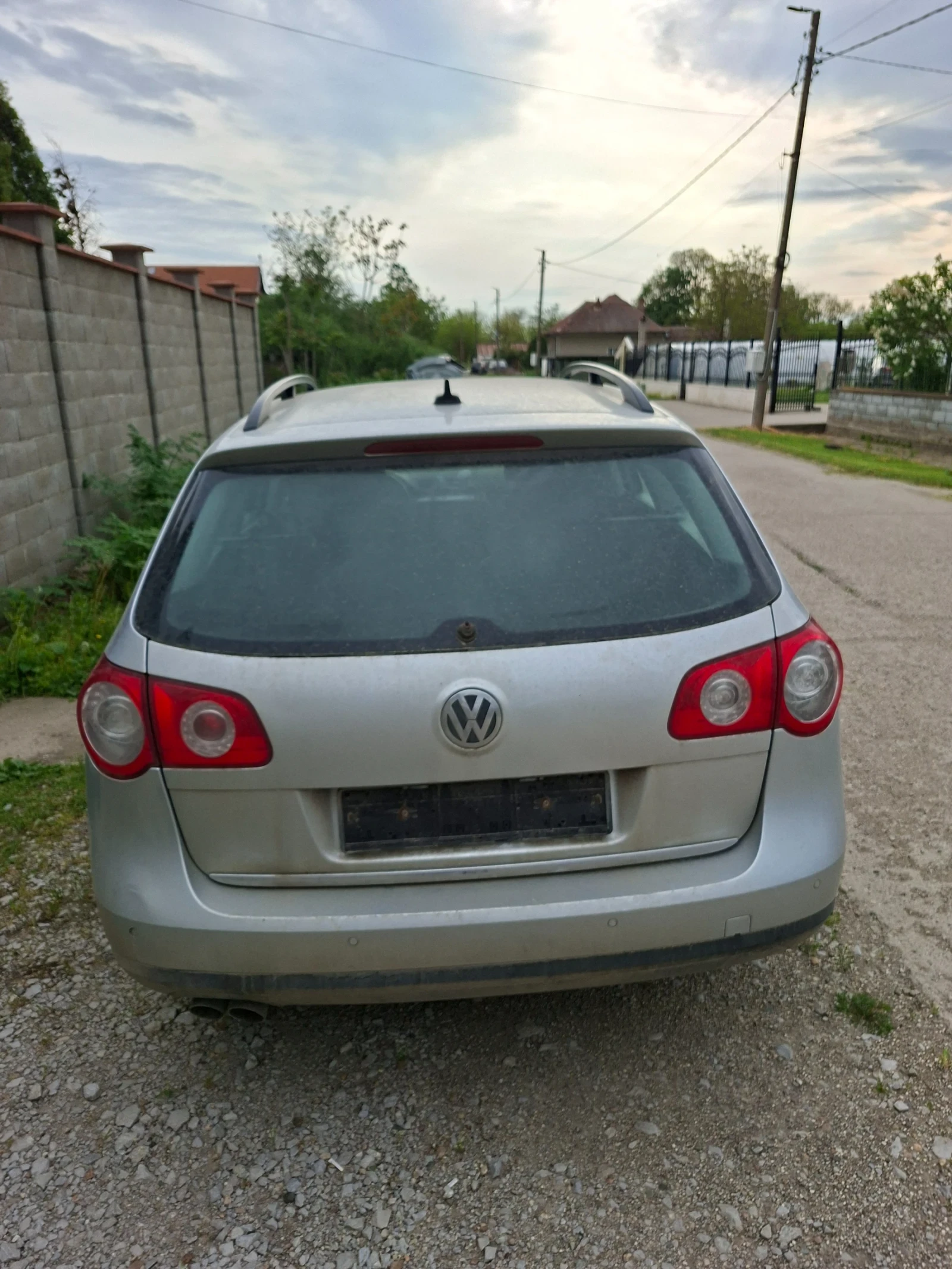 VW Passat 2.0 tdi 110k.s., снимка 2 - Автомобили и джипове - 54357110