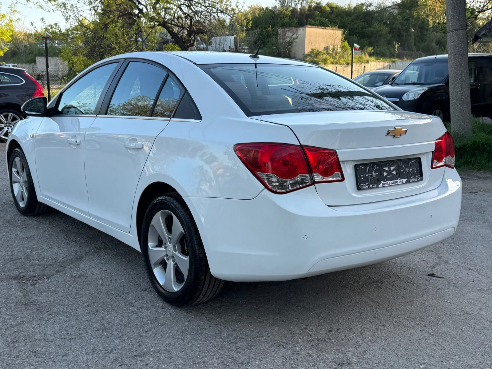 Chevrolet Cruze 2.0tdi-163кс! АВТОМАТ!, снимка 4 - Автомобили и джипове - 54400148