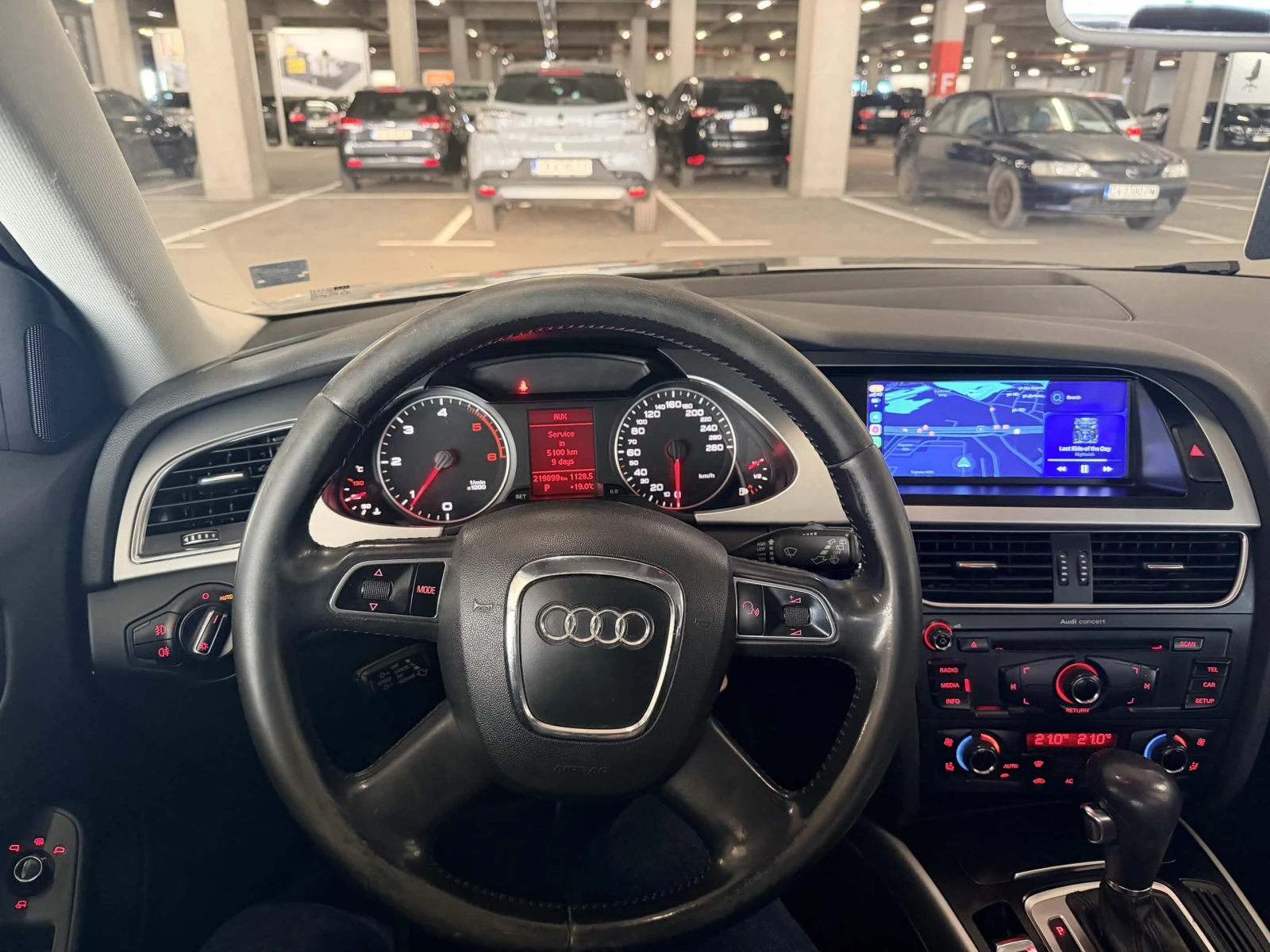 Audi A4 B8, снимка 13 - Автомобили и джипове - 54440352