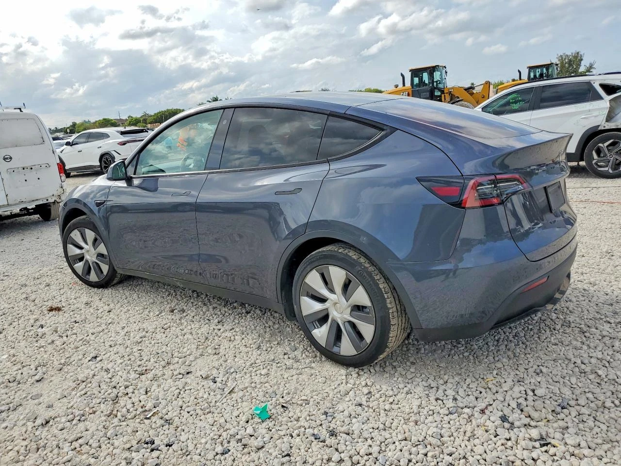 Tesla Model Y | Mobile.bg � ����������� 2