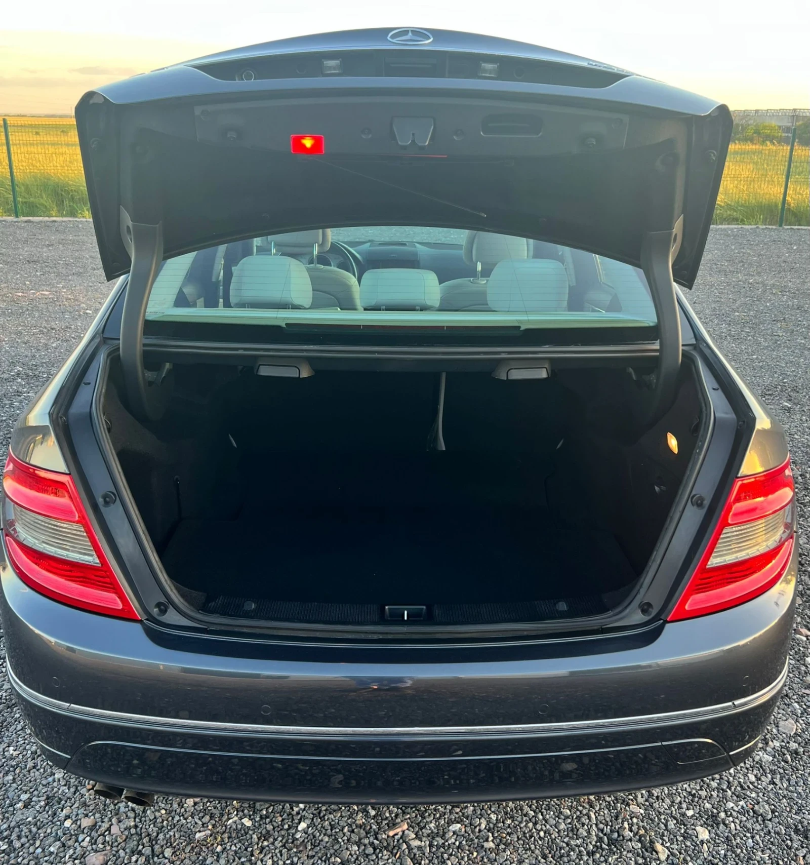 Mercedes-Benz C 180 1.8 i/156кс./6ск., снимка 15 - Автомобили и джипове - 54723390