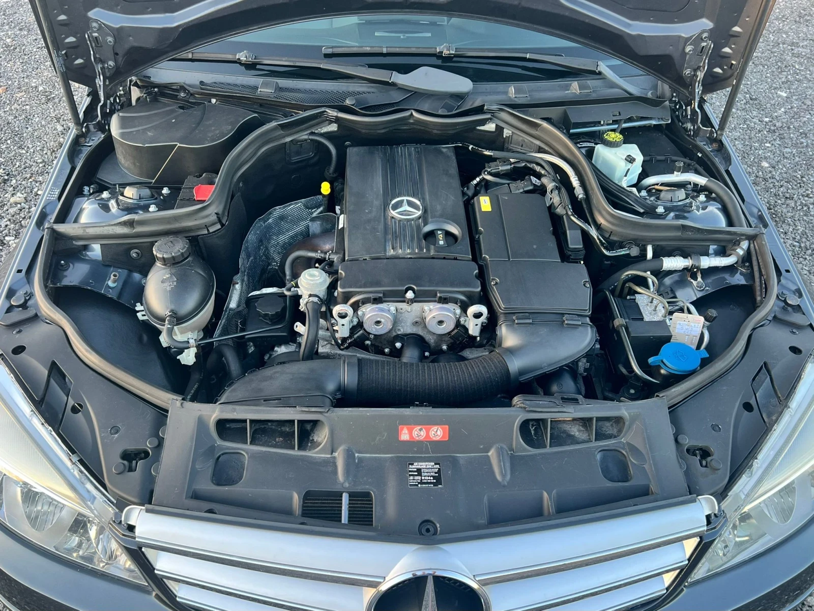 Mercedes-Benz C 180 1.8 i/156кс./6ск., снимка 14 - Автомобили и джипове - 54723390
