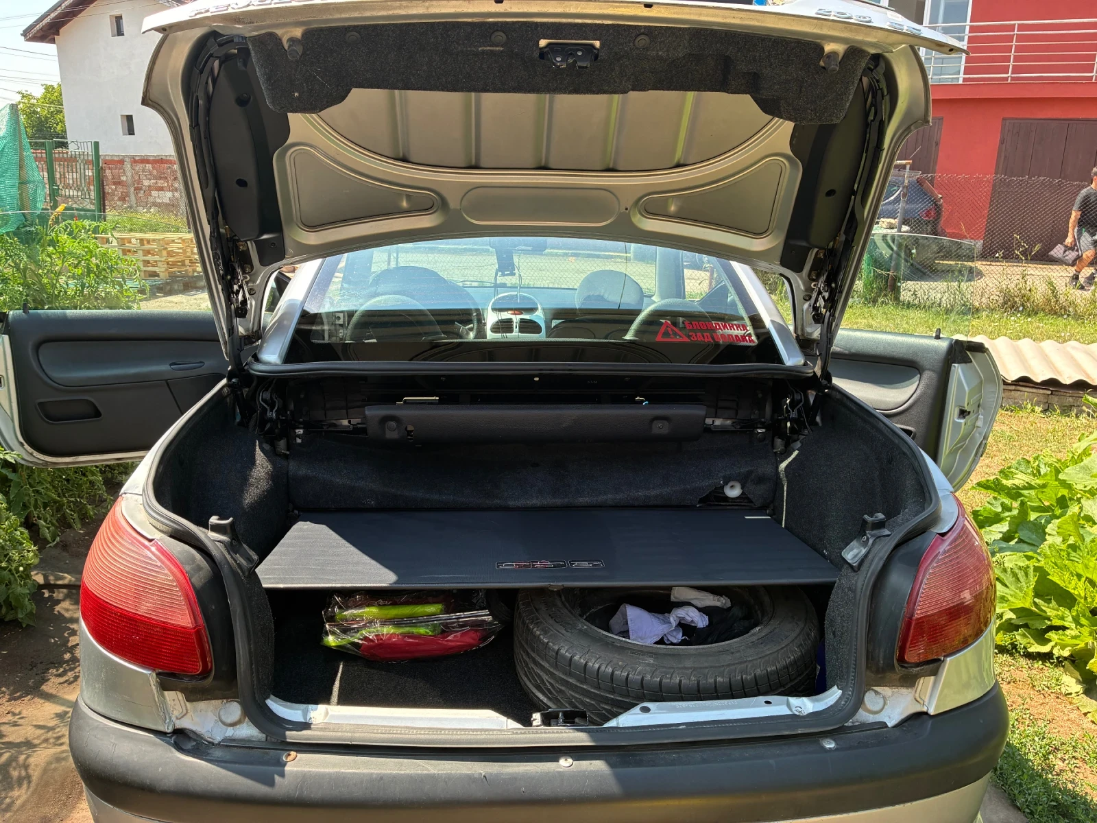 Peugeot 206, снимка 12 - Автомобили и джипове - 55338850