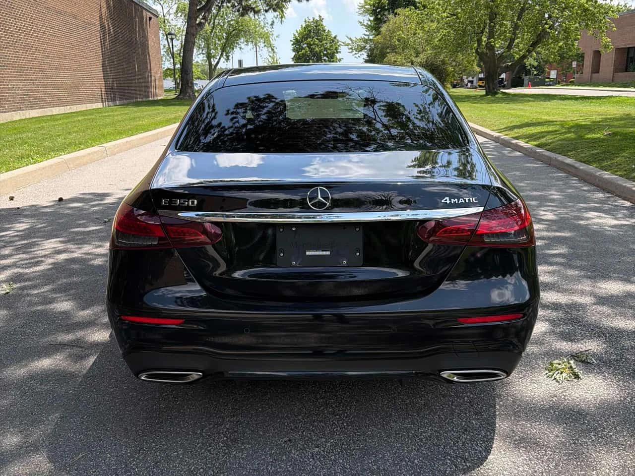 Mercedes-Benz E 350 * АВТОКРЕДИТ БЕЗ ПЪРВОНАЧАЛНА ВНОСКА* , снимка 4 - Автомобили и джипове - 55603351