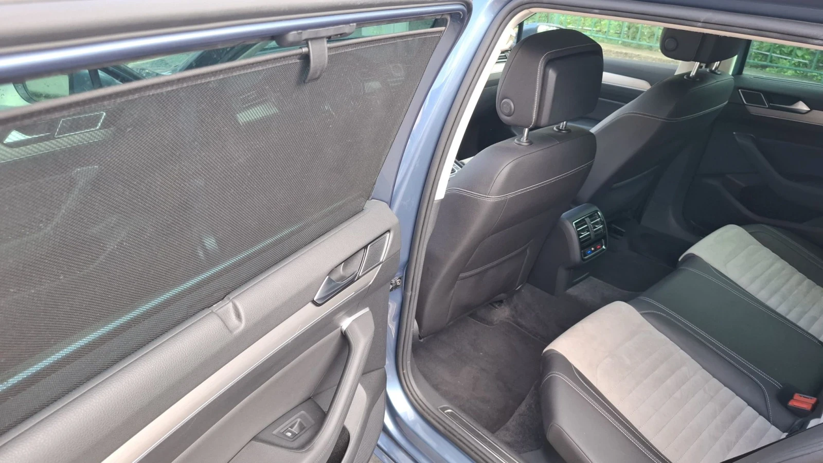 VW Passat 2.0 tdi highline , снимка 5 - Автомобили и джипове - 55619431