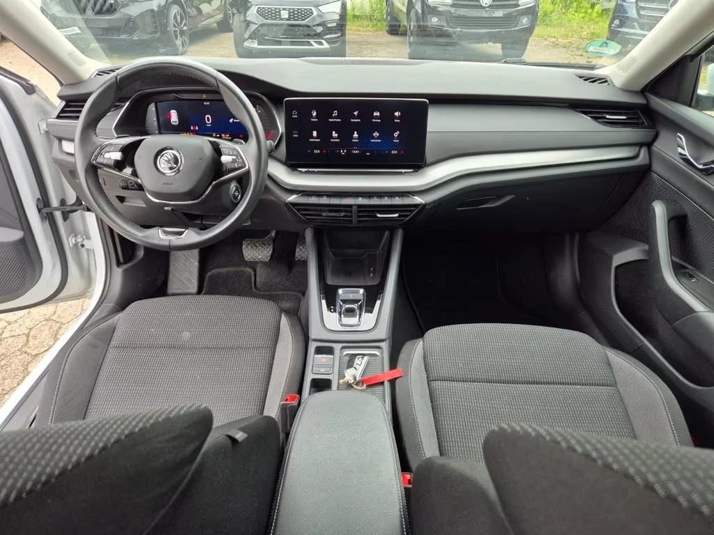 Skoda Octavia DSG Ambition Navi, снимка 7 - Автомобили и джипове - 55777063