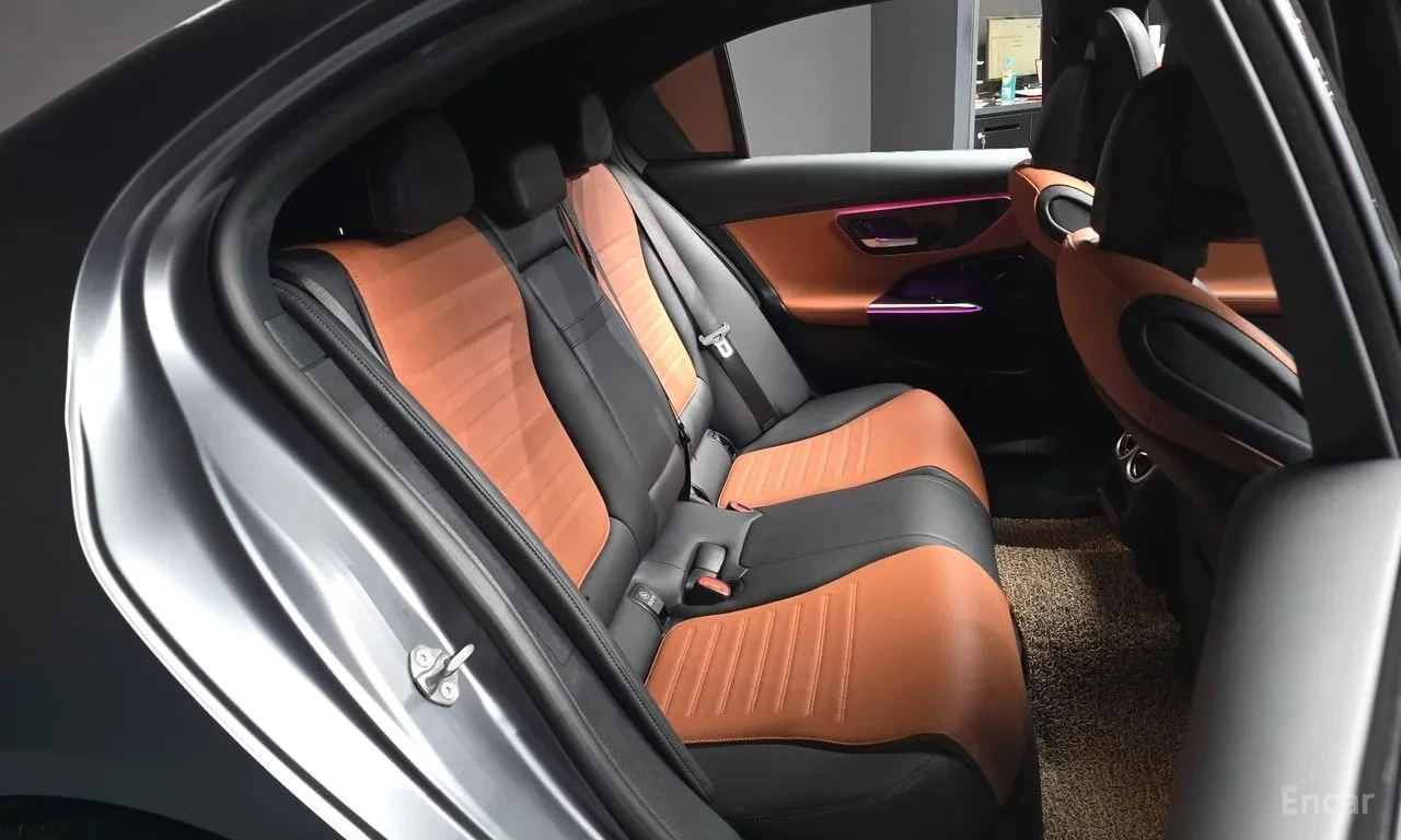Mercedes-Benz C 300 C300 4MATIC AMG Line, снимка 12 - Автомобили и джипове - 55800199