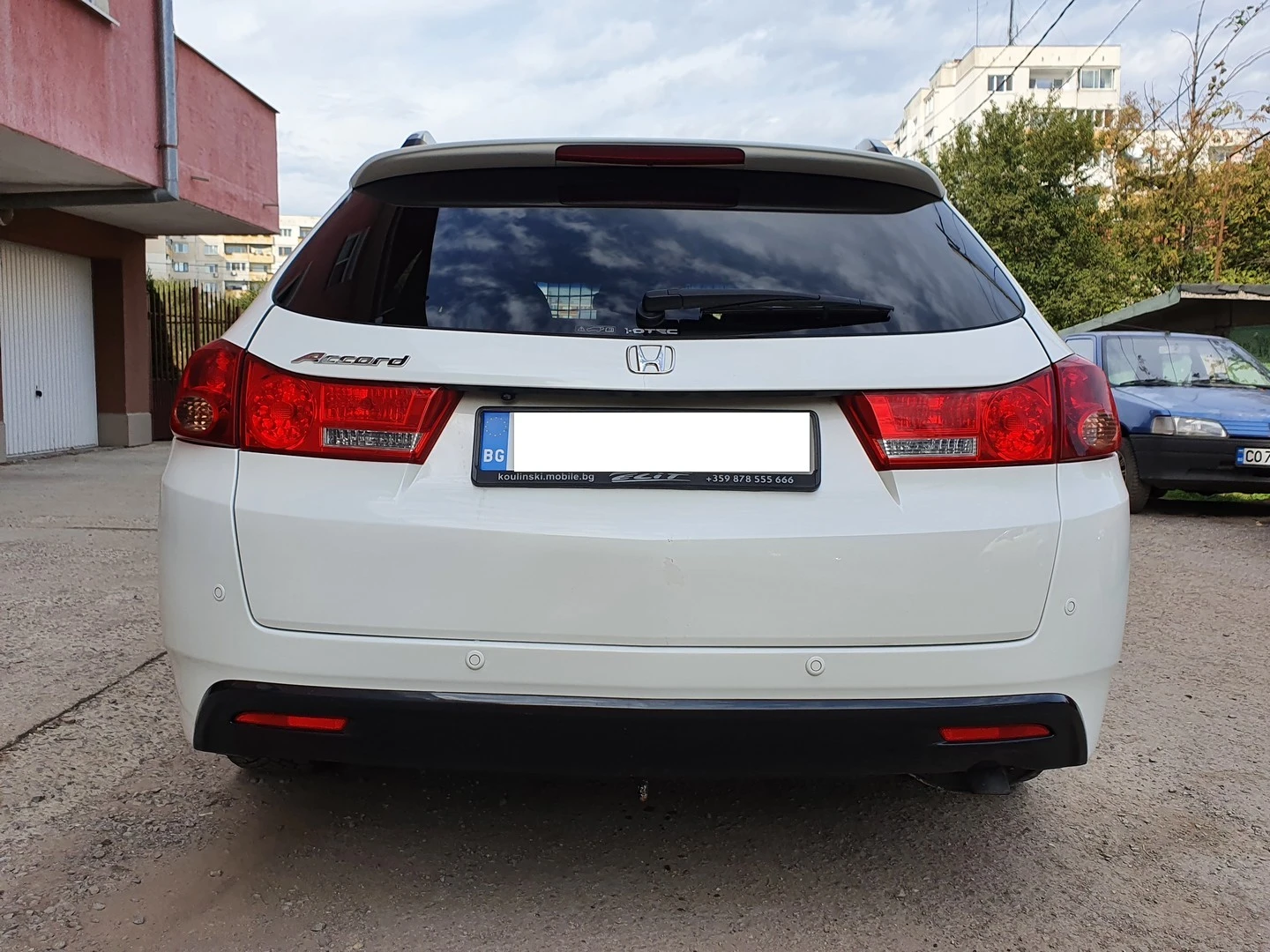 Honda Accord Executive Facelift 2.2 i-DTEC, снимка 4 - Автомобили и джипове - 56201777