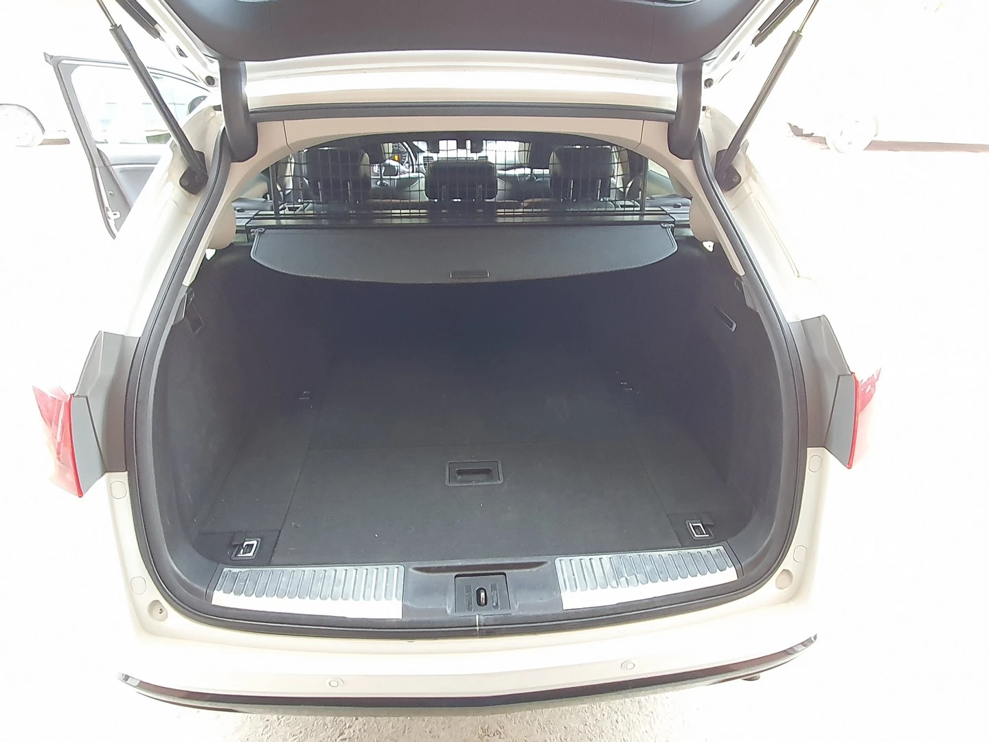 Honda Accord Executive Facelift 2.2 i-DTEC, снимка 5 - Автомобили и джипове - 56201777