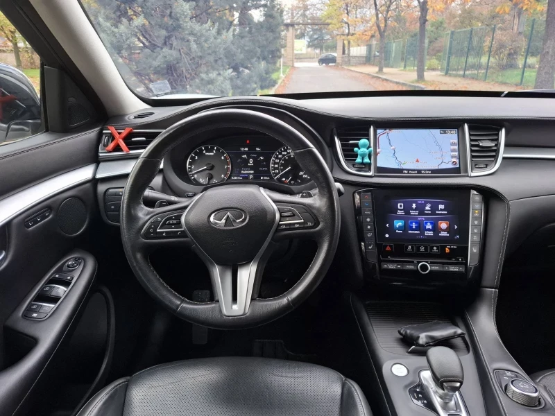 Infiniti QX50, снимка 15 - Автомобили и джипове - 52370719