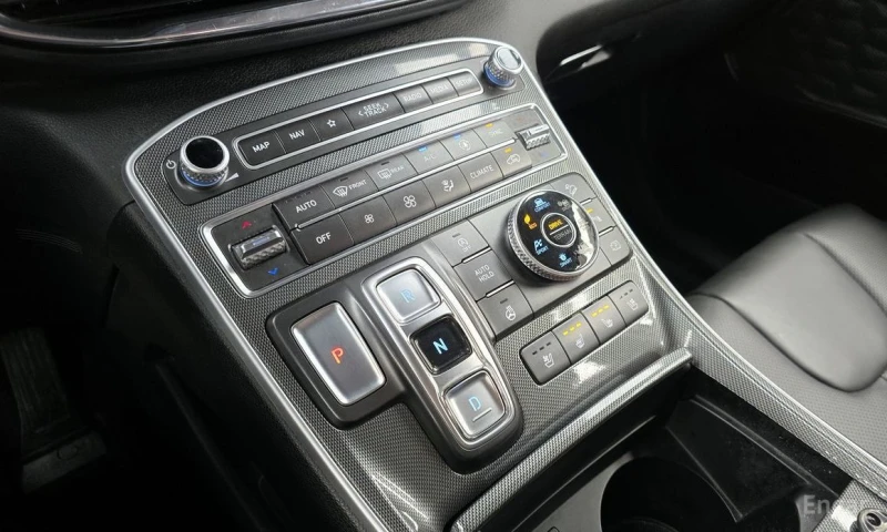 Hyundai Santa fe, снимка 9 - Автомобили и джипове - 52886310