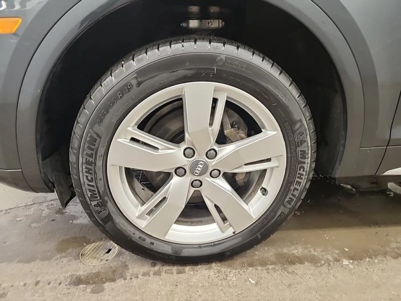 Audi Q5 * TECHNIK * CARFAX * ЦЕНА ДО БГ, снимка 17 - Автомобили и джипове - 53205978