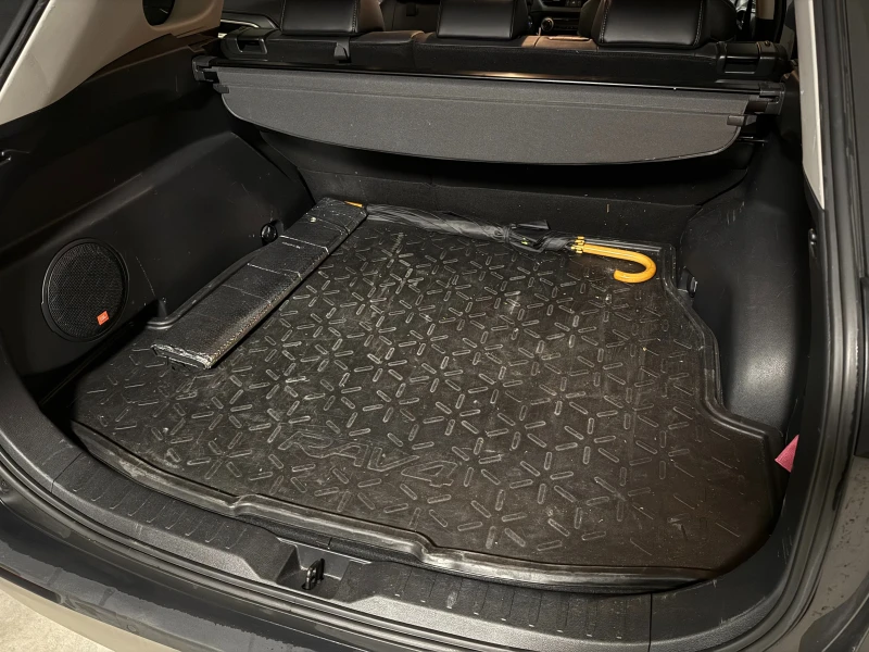 Toyota Rav4 Hybrid AWD-i, снимка 12 - Автомобили и джипове - 53487594