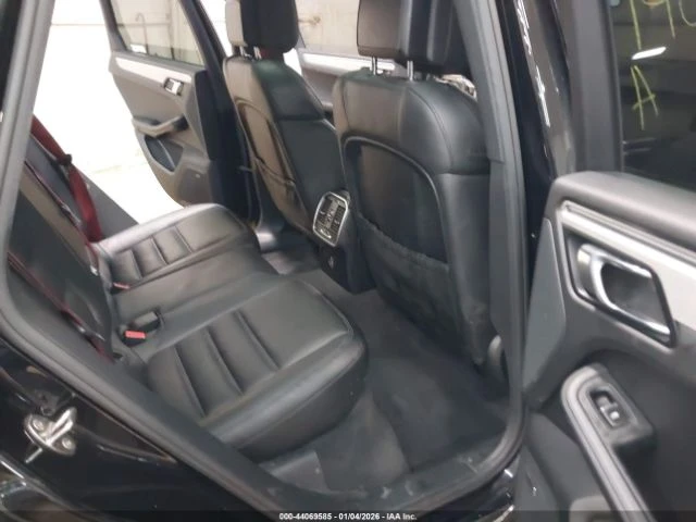 Porsche Macan GTS* PDK* FACELIFT* 360КАМЕРА* КЕЙЛЕС* , снимка 11 - Автомобили и джипове - 53034330