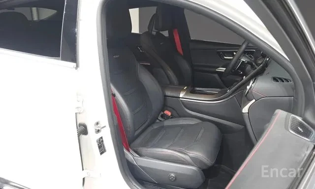 Mercedes-Benz GLC 43 AMG COUPE/ОБДУХВАНЕ/ПАНОРАМА/360 КАМЕРИ, снимка 14 - Автомобили и джипове - 55093008