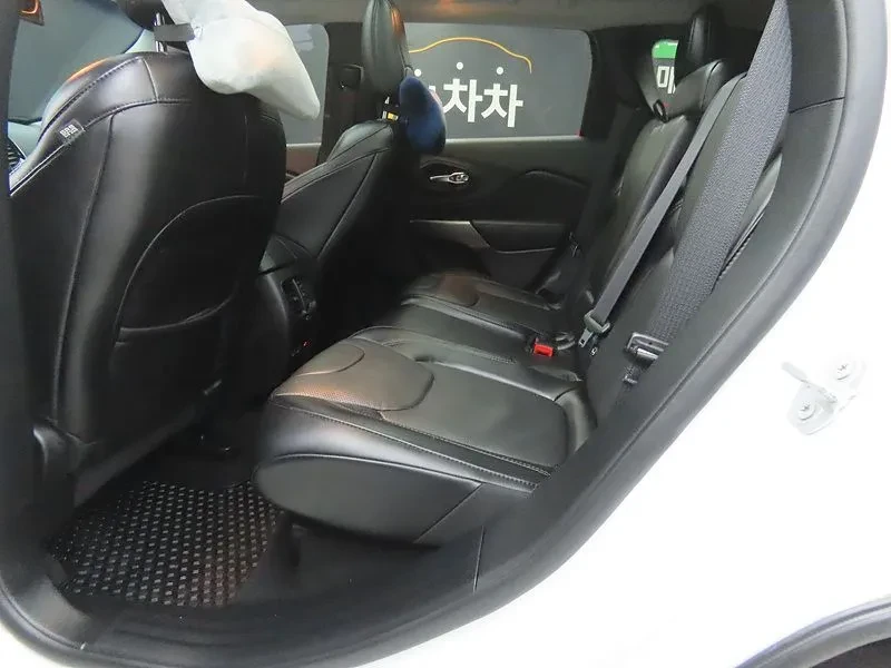 Jeep Cherokee 2.4 Limited Awd | Mobile.bg � ����������� 5