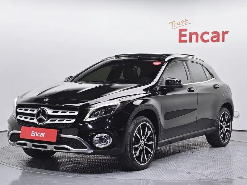 Mercedes-Benz GLA 250 4Matic